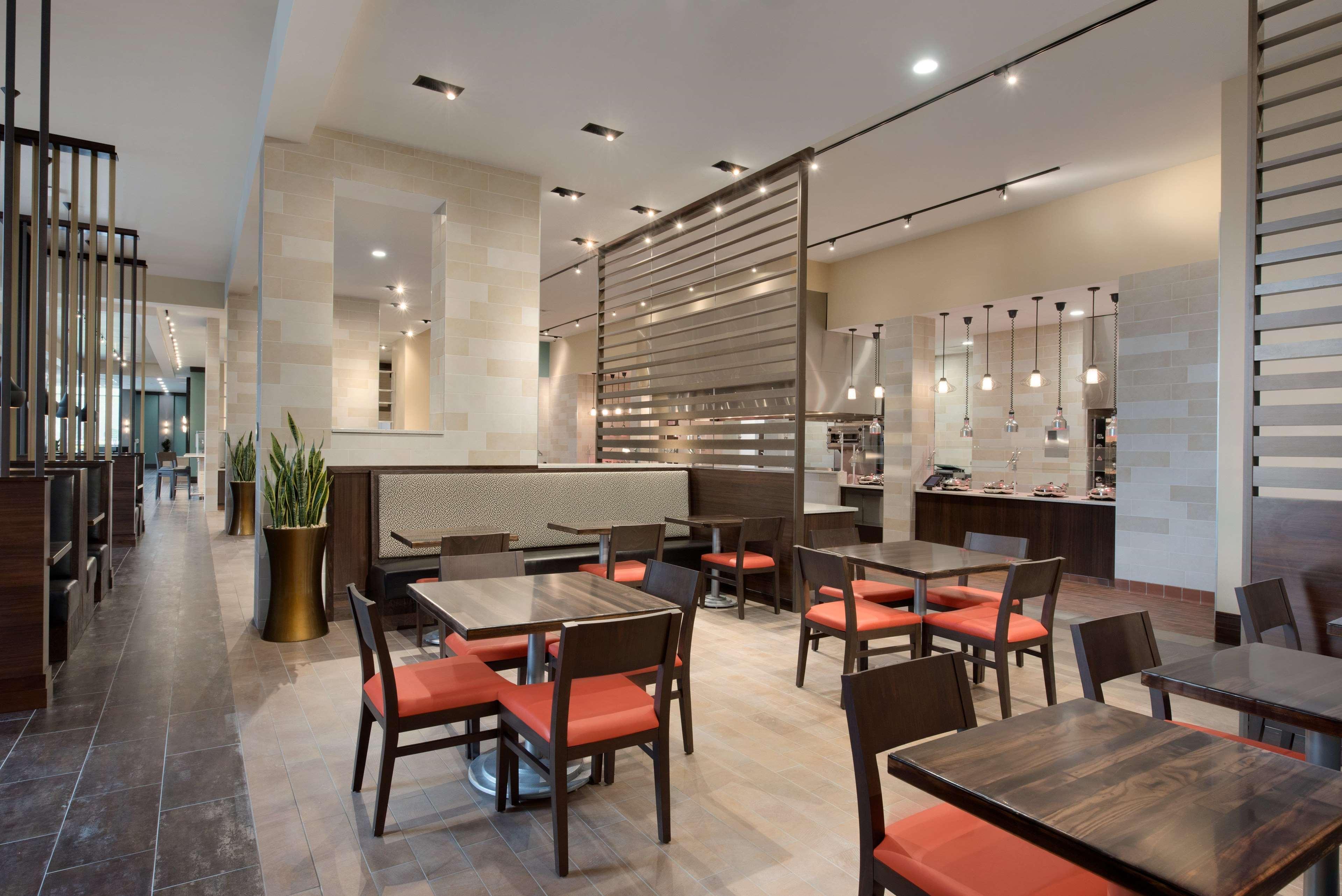 Embassy Suites By Hilton Chicago Naperville Exterior foto